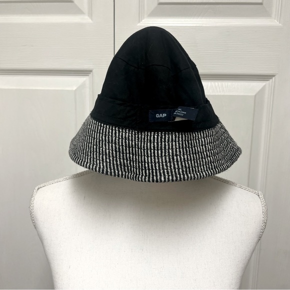 GAP | Tweed Wool Bucket Hat | Size M/L - Picture 3 of 6